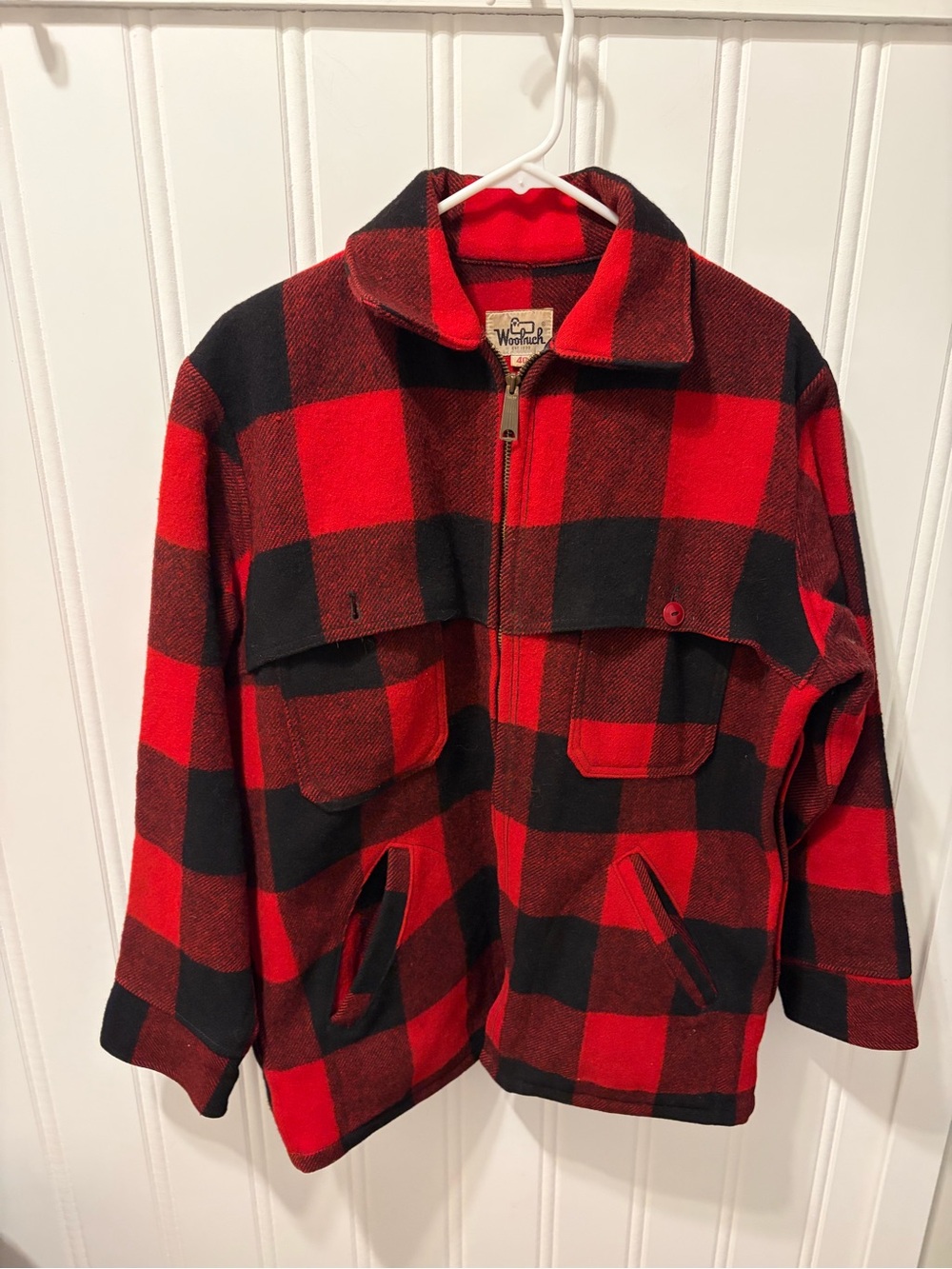 Authentic VTG Woolrich Caped Buffalo Plaid Mackinaw Wool Coat SZ 40 (M)